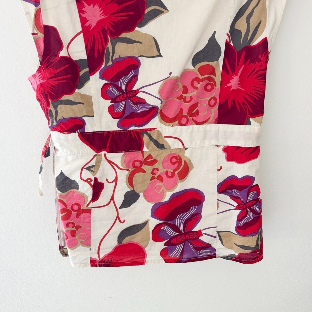 GAP Floral Wrap Top Size M Red Cream Cotton Cap Sleeve Blouse - Picture 11 of 13